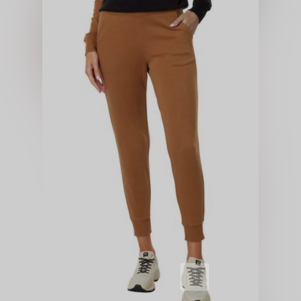 Pact Airplane Joggers